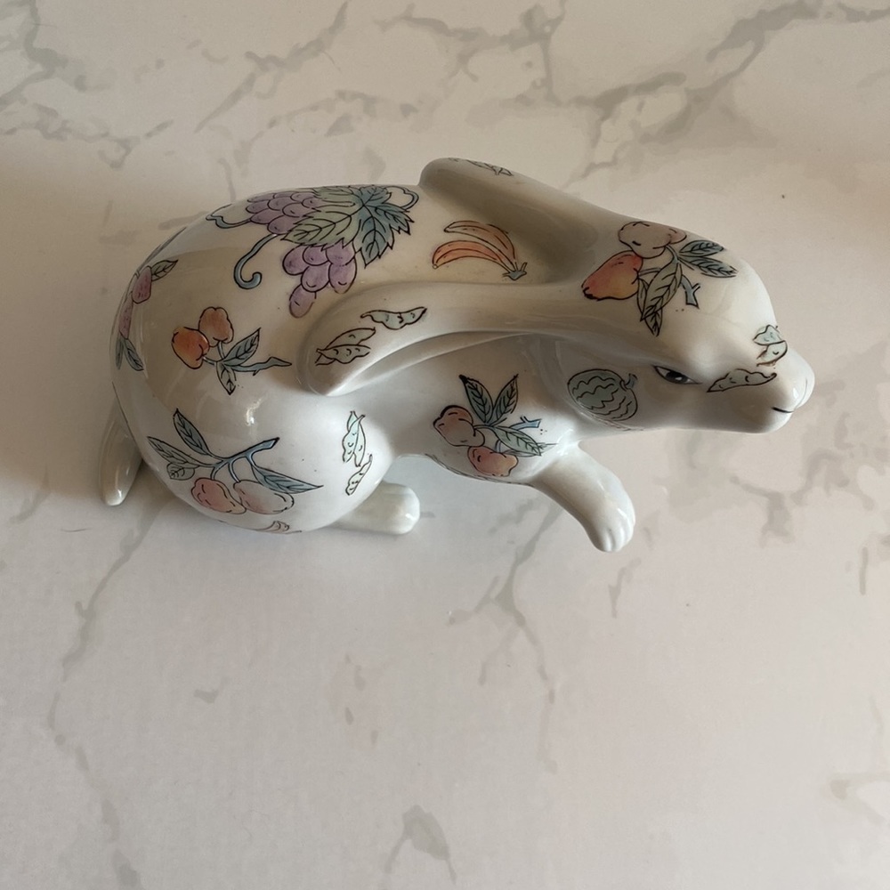 Ceramic Bunny Rabbit with Fruit design - Picture 2 of 7
